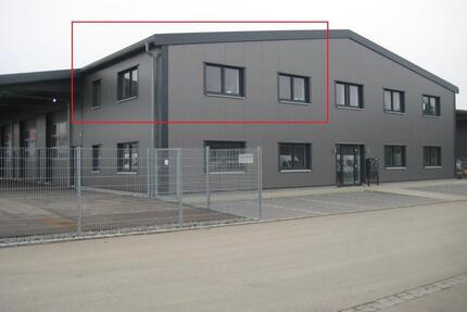 Büro 1. OG 3 Zimmer inkl. 2 Parkplätze WC Küchenzeile