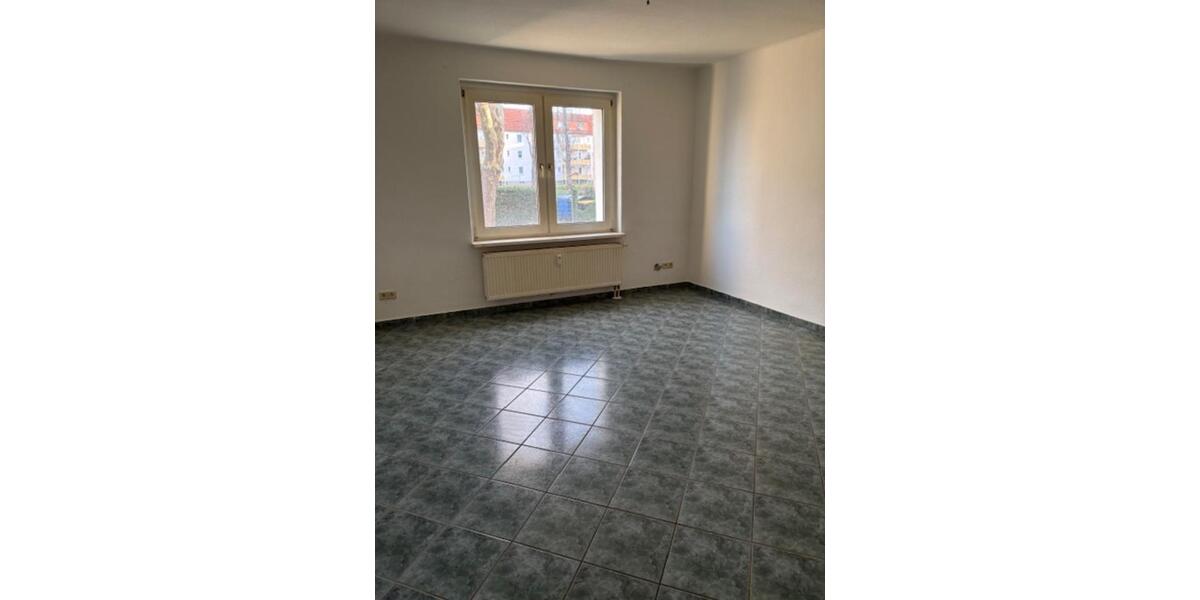 Erdgeschoßwohnung Bad Dürrenberg - 3 Zimmer, 67 m&sup2;, 468&euro; | Angebot:25393543