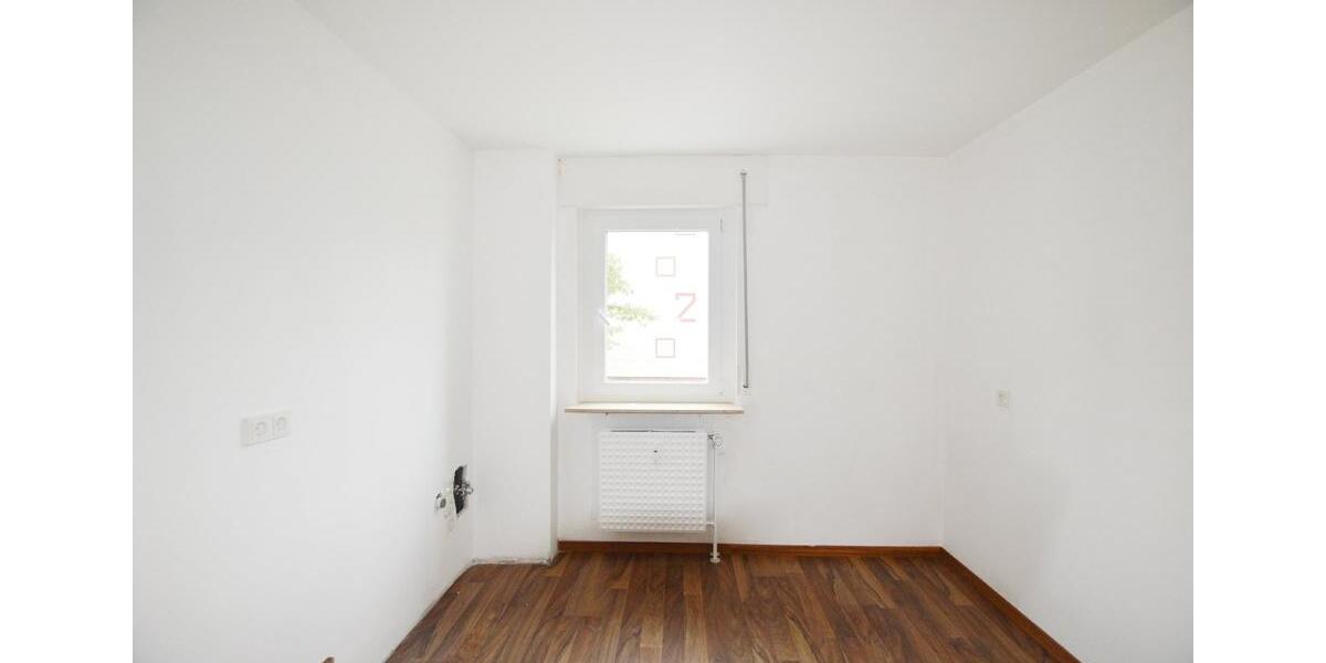 Erdgeschoßwohnung Völklingen - 1 Zimmer, 42 m&sup2;, 396&euro; | Angebot:26479162