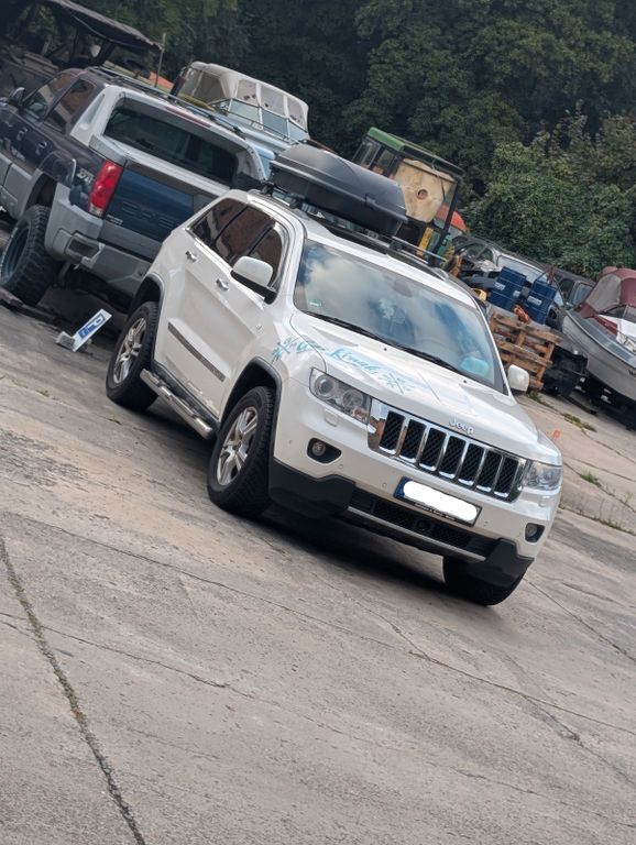 Grand Cherokee