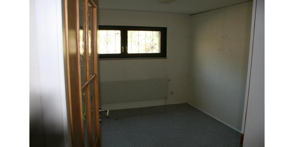 Bungalow Laaber - 9 Zimmer, 297 m&sup2;, 690.000&euro; | Angebot:26406259