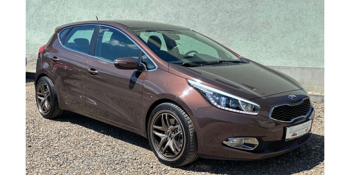 Kia ceed / Ceed 181.639 km 5.900 &euro; Lauter-Bernsbach 08315