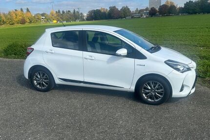 Toyota Yaris 45.300 km 12.899 € Singen 78224