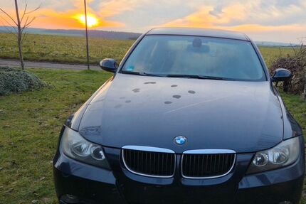 BMW 320 208.000 km 1.850 &euro; Friesenhausen 97491