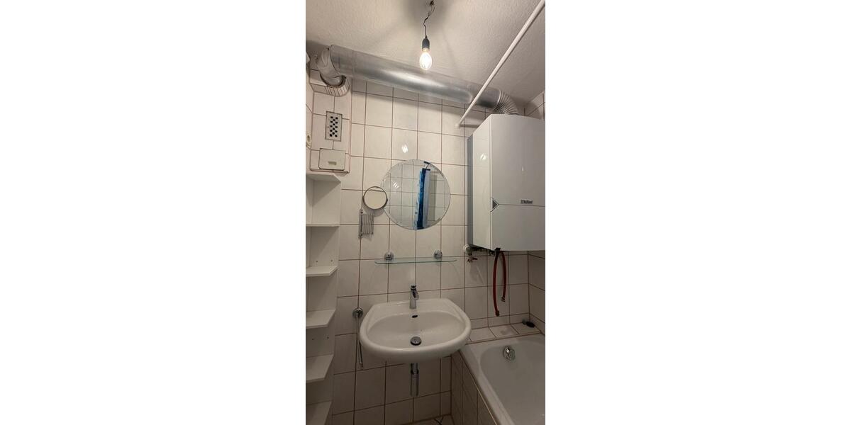 Etagenwohnung Ludwigsburg Hoheneck - 3 Zimmer, 70 m&sup2;, 1.200&euro; | Angebot:26671444