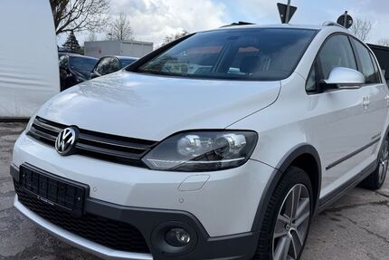 VW Golf 147.000 km 8.290 &euro; Höxter 37671