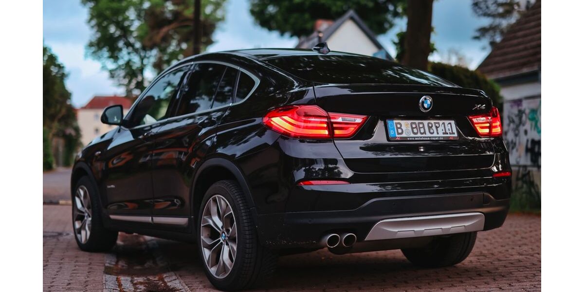 BMW X4 123.000 km 22.999 &euro; Berlin 12487