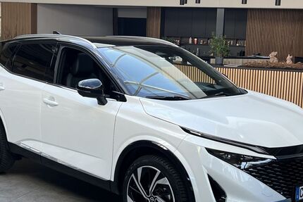 Nissan Qashqai 11.704 km 29.440 &euro; Cadolzburg bei Nürnberg 90556