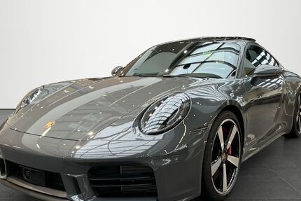 Porsche 992 2.500 km 169.911 &euro; Bonn 53119