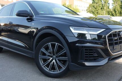 Audi Q8 169.000 km 42.999 &euro; Berlin 12439