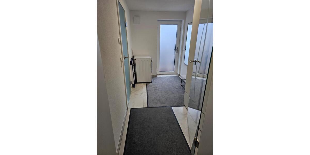 Etagenwohnung Backnang - 1 Zimmer, 32 m&sup2;, 650&euro; | Angebot:26162911