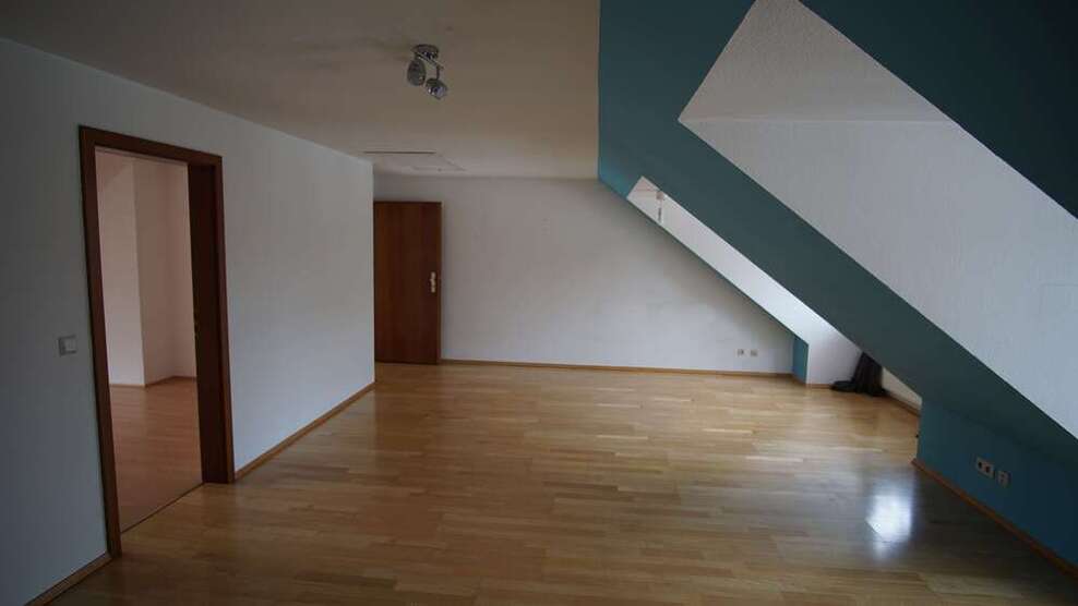 Wohnung zum Mieten in Laubenheim 820 € 74.8 m²