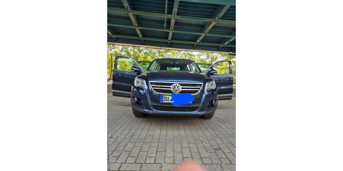 VW Tiguan 197.500 km 8.900 &euro; Duisburg 47226