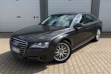 Audi A8 285.471 km 12.470 &euro; Raesfeld 46348