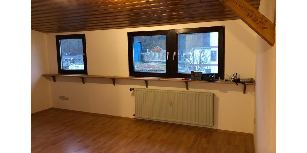 Dachgeschoßwohnung Iserlohn - 2 Zimmer, 42 m&sup2;, 84.000&euro; | Angebot:24836988