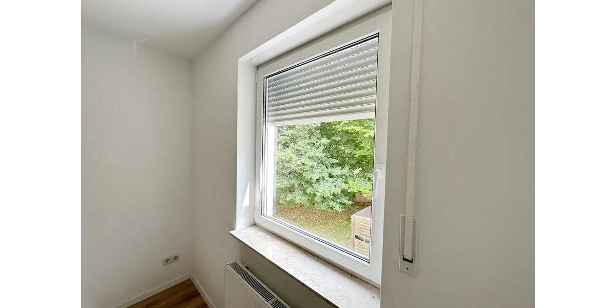 Etagenwohnung Chemnitz Kapellenberg - 2.5 Zimmer, 58 m&sup2;, 79.000&euro; | Angebot:26926894