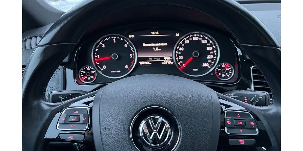 VW Touareg 170.800 km 16.500 &euro; Edewecht 26188