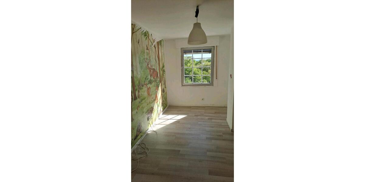 Reihenhaus Unkel - 6 Zimmer, 120 m&sup2;, 125.000&euro; | Angebot:26394384