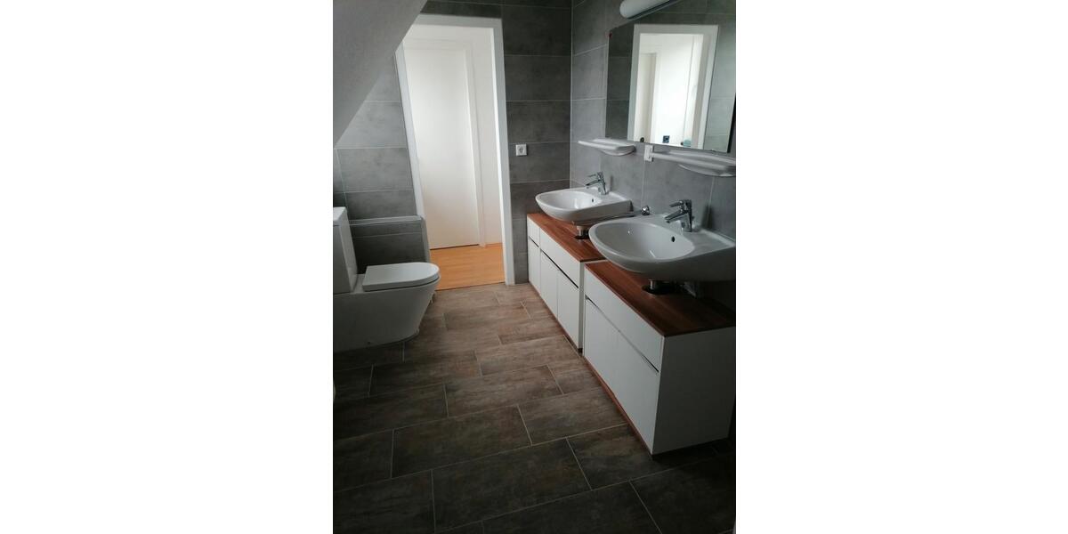 Etagenwohnung Gronau (Westfahlen) - 2 Zimmer, 95 m&sup2;, 850&euro; | Angebot:26375144