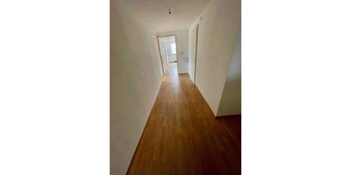 Etagenwohnung Lauda-Königshofen Königshofen - 3 Zimmer, 70 m&sup2;, 700&euro; | Angebot:25175364
