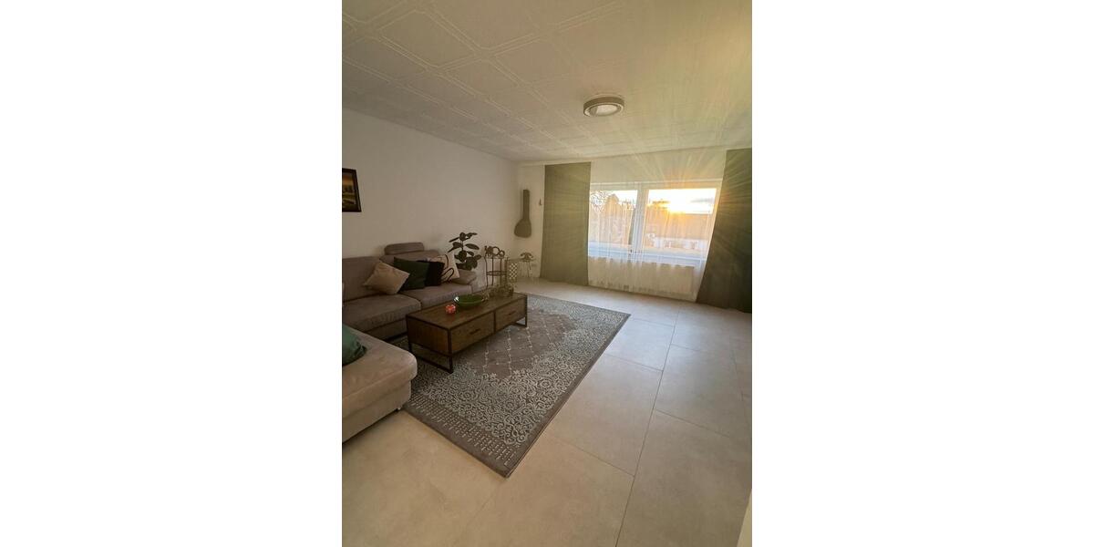 Etagenwohnung Düren Distelrath - 4 Zimmer, 120 m&sup2;, 289.000&euro; | Angebot:24849279