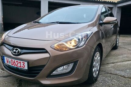 Hyundai i30 79.000 km 8.400 &euro; Wuppertal 42283