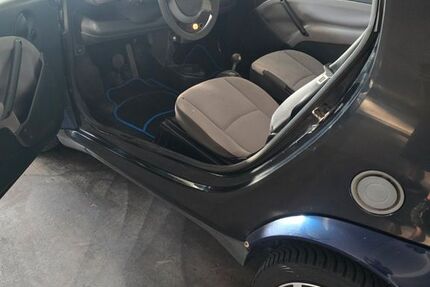 Smart ForTwo 196.500 km 800 &euro; München 81476