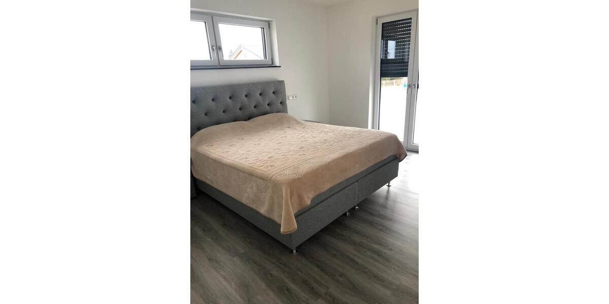 Einfamilienhaus Neuburg an der Donau - 6 Zimmer, 165 m&sup2;, 720.000&euro; | Angebot:27084166