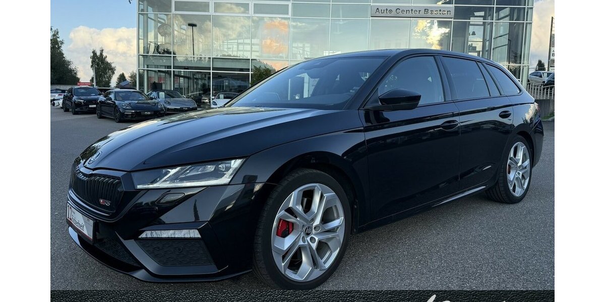 Skoda Octavia RS 2.0 TSI/PANORAMA/VIRTUAL/NAVI/1.HAND 52.053 km 29.900 € Villingen-Schwenningen 78054