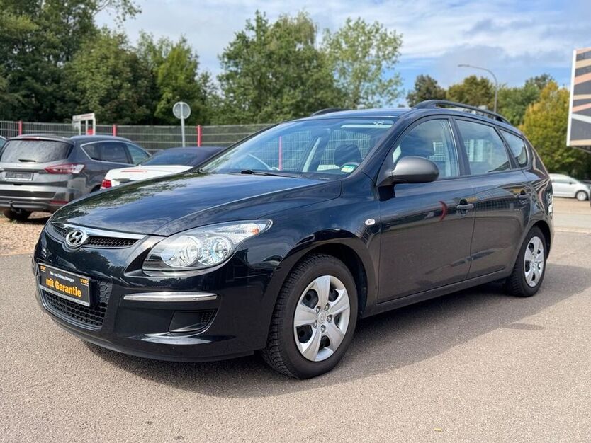 i30