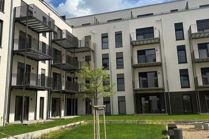 Neubau - Erstbezug - Moderne 5-Zi.-Wohnung im LagardeCampus, 2x Balkone 5 zimmer