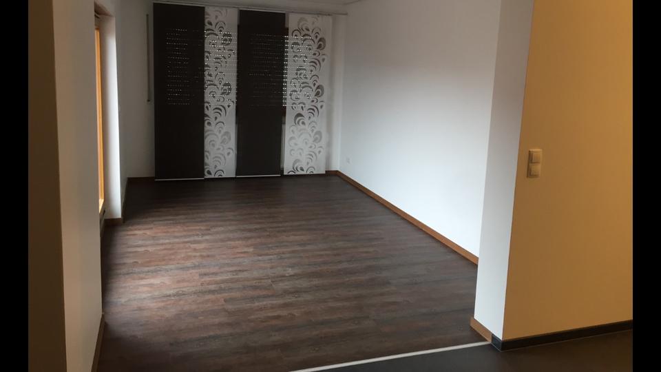 Dachgeschoßwohnung Wertheim - 5 Zimmer, 127 m&sup2;, 340.000&euro; | Angebot:26432384