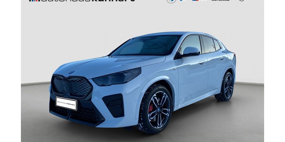 BMW iX2 2.026 km 52.585 &euro; Saalfeld 07318