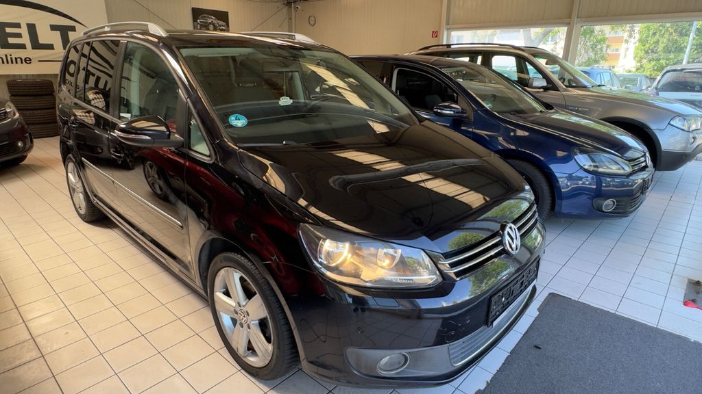 VW Touran 225.000 km 6.490 &euro; Berlin 12349