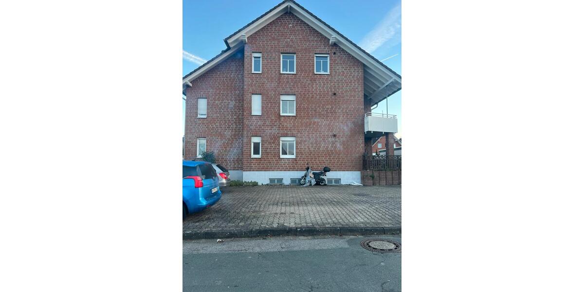 Mehrfamilienhaus mit 5 Wohnungen 2 zimmer