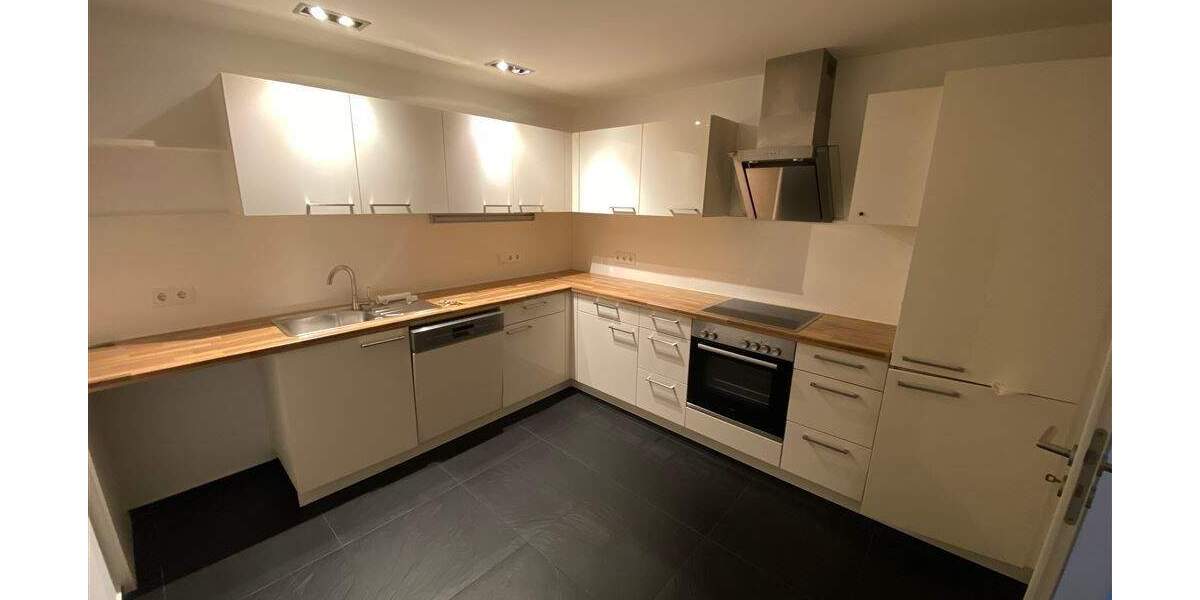 Etagenwohnung Erfurt Löbervorstadt - 2 Zimmer, 66 m&sup2;, 765&euro; | Angebot:25567028