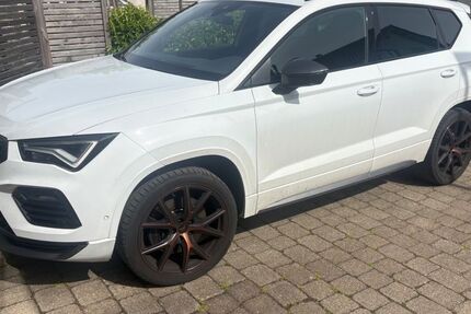 Cupra Ateca 28.450 km 33.000 &euro; Alfdorf 73553
