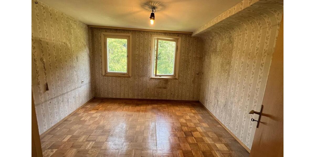 Einfamilienhaus Horb am Neckar - 5 Zimmer, 125 m&sup2;, 175.000&euro; | Angebot:26327585