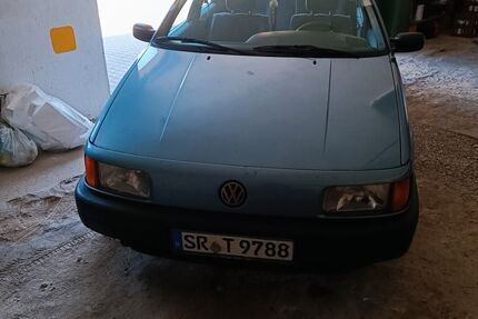 VW Passat 88.000 km 4.499 € Schwarzenfeld 92458