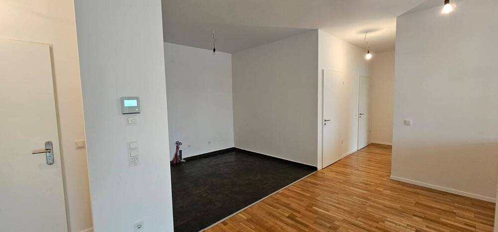 Sehr schöne sanierte 3 Zimmer Wohnung mit Balkon in Moers zu vermieten