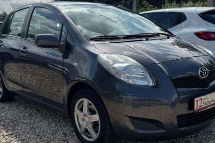 Toyota Yaris 99.821 km 4.999 € Bad Lauchstädt 06246