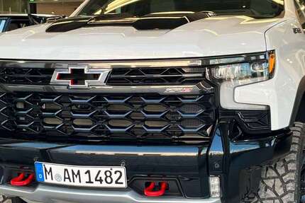 Chevrolet Silverado 6.000 km 110.990 &euro; München 81825