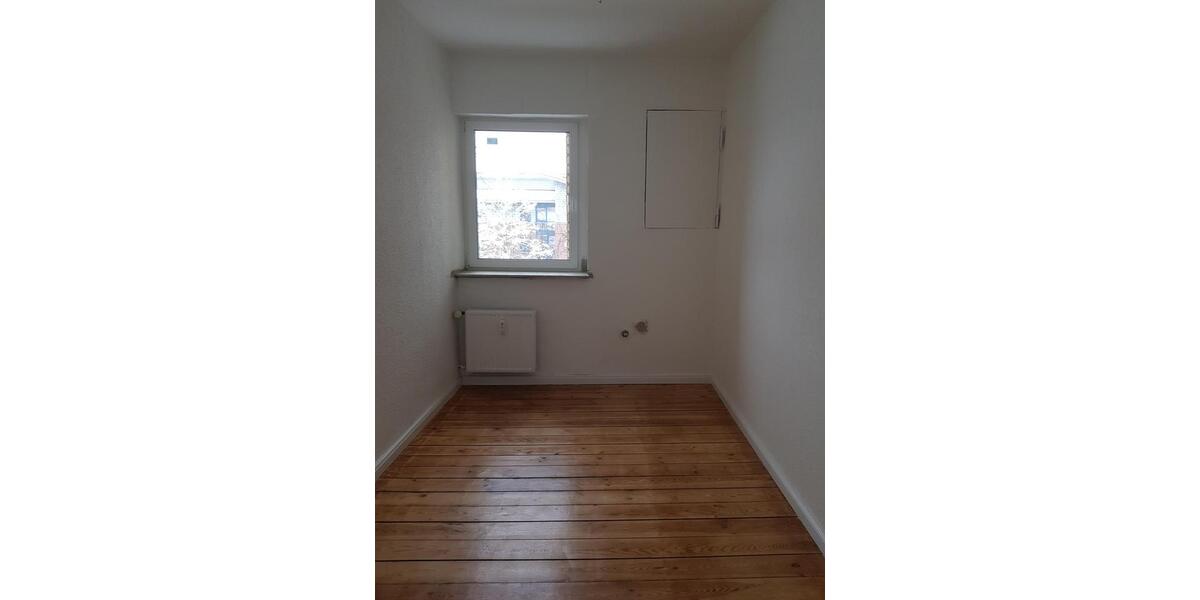 Dachgeschoßwohnung Flensburg Altstadt - 3 Zimmer, 66 m&sup2;, 670&euro; | Angebot:25377807