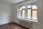 Studenten aufgepasst!! 4-Zimmer -WG-Wohnung . 2 min z. Hochschule. Bezug sofort. Zentrumslage.