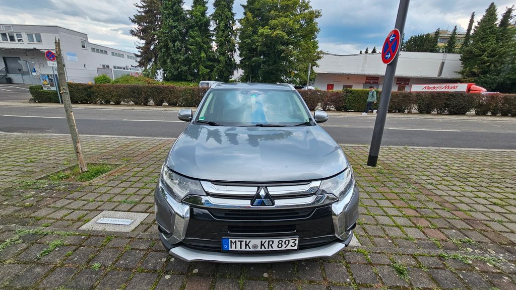 Mitsubishi Outlander 236.000 km 10.000 &euro; Sulzbach 65853