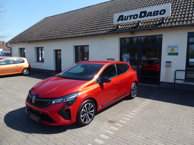 Renault Clio 22.597 km 15.985 &euro; Jaenschwalde 03197
