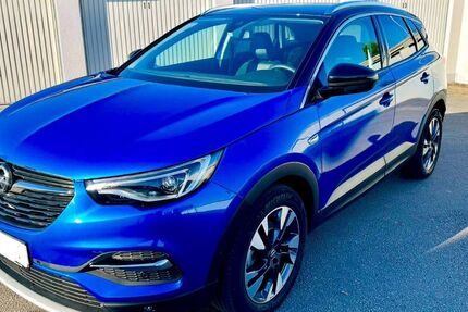 Opel Grandland (X) 39.000 km 13.750 € Essen 45326