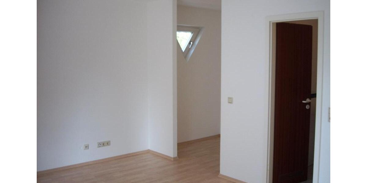 Etagenwohnung Saarbrücken - 1.5 Zimmer, 30 m&sup2;, 90.000&euro; | Angebot:27153614