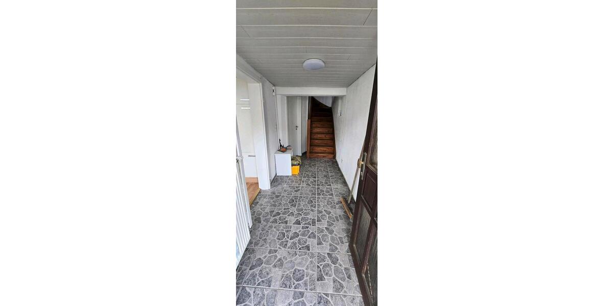 Doppelhaushälfte Singhofen - 4 Zimmer, 90 m&sup2;, 750&euro; | Angebot:26186446