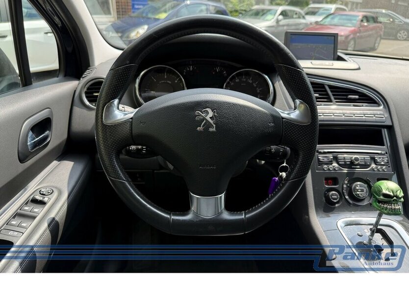 Peugeot 5008 Allure*HU-D*Pano*R-Cam*LED-T*Video*SHZ* 119.822 km 10.990 € Berlin 13187